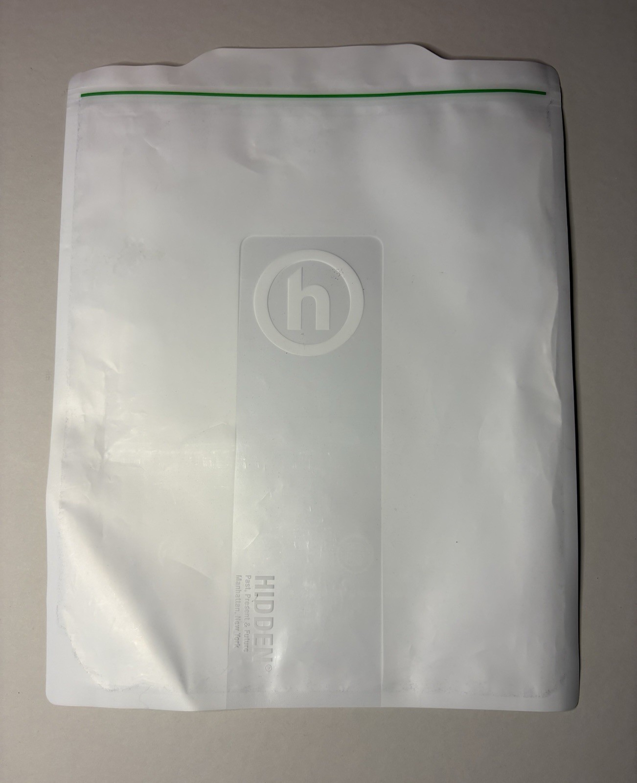 Hidden NY Clothing Zip Bag HIDDEN NYC T Shirt Packaging Bag Medium