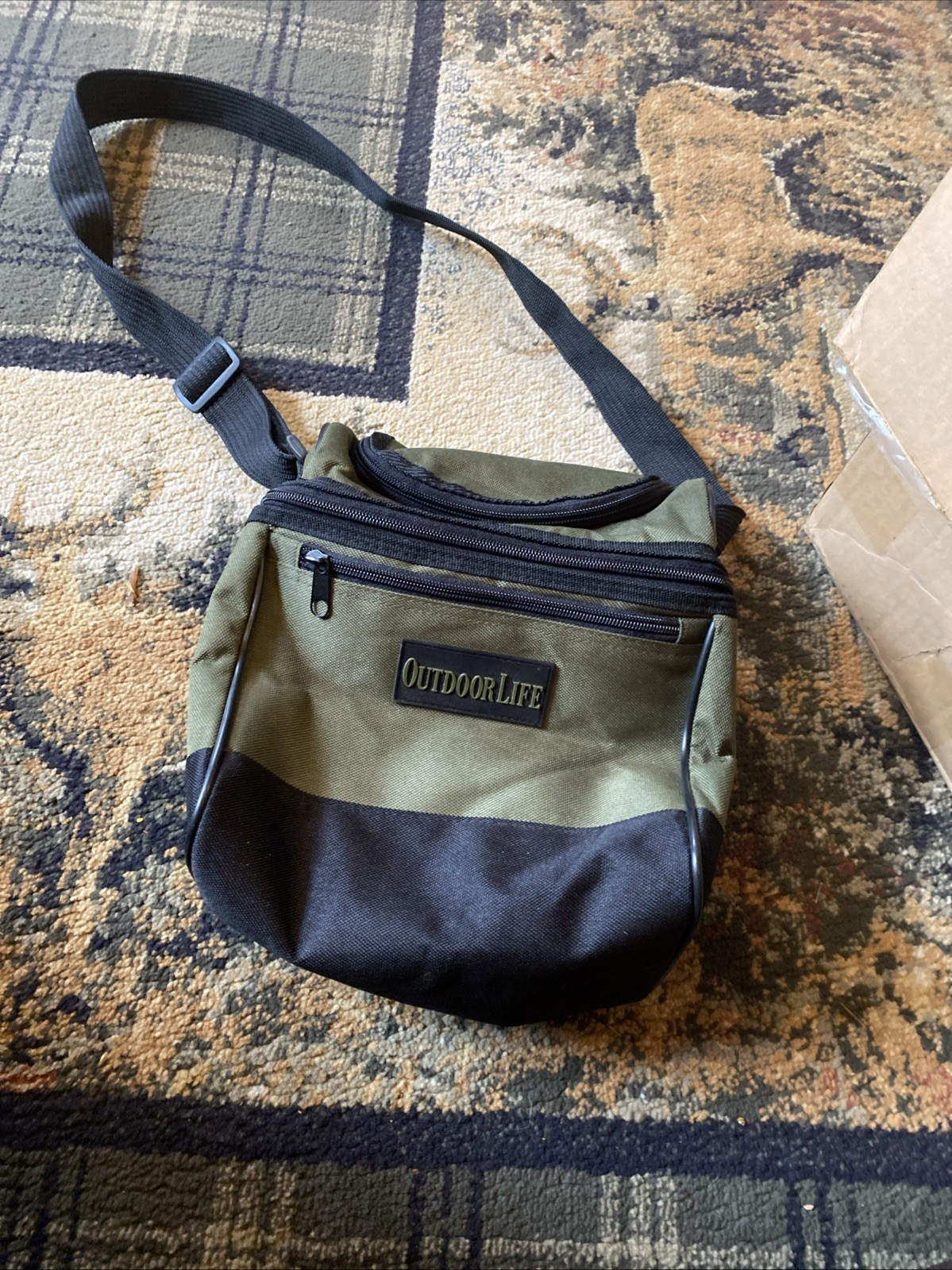 Outdoor Life Small Olive Green Soft Travel Bag Camping Hiking Fishing Hunting 3