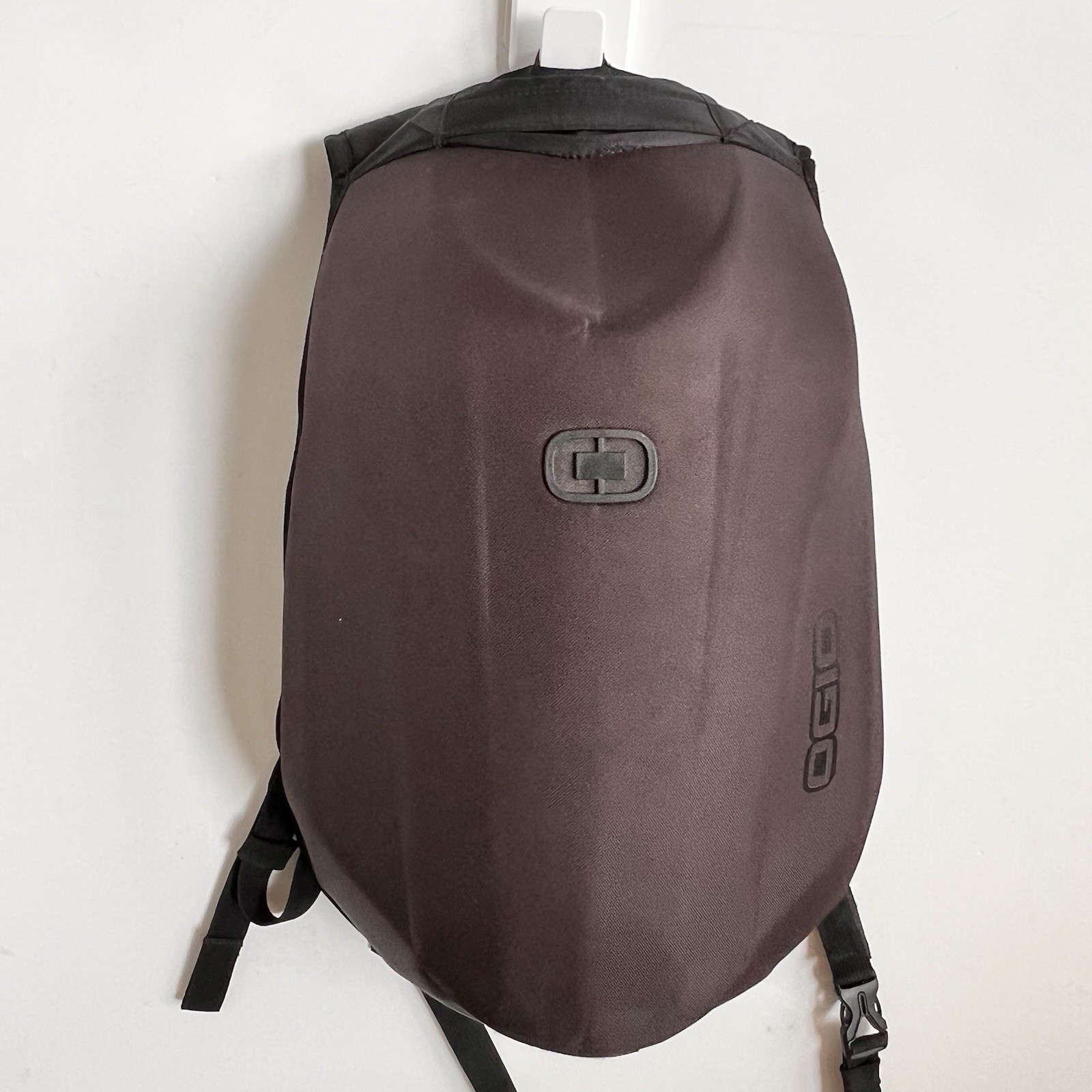 OGIO MACH 1 Motorcycle Backpack No Drag Hard Shell Bag Travel Black Padded Biker