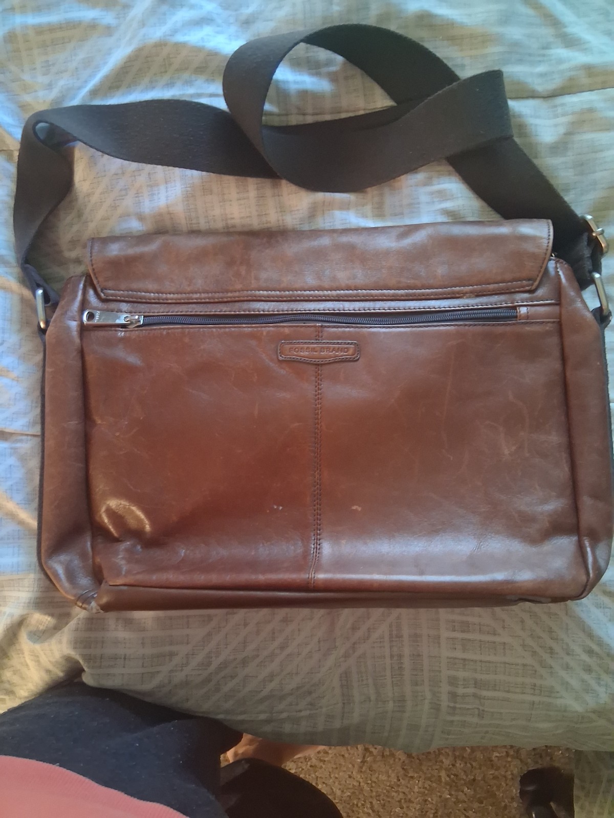 Vintage Brown Men’s Messenger Bag Buckle & Zip Closure Adjustable Strap Pockets