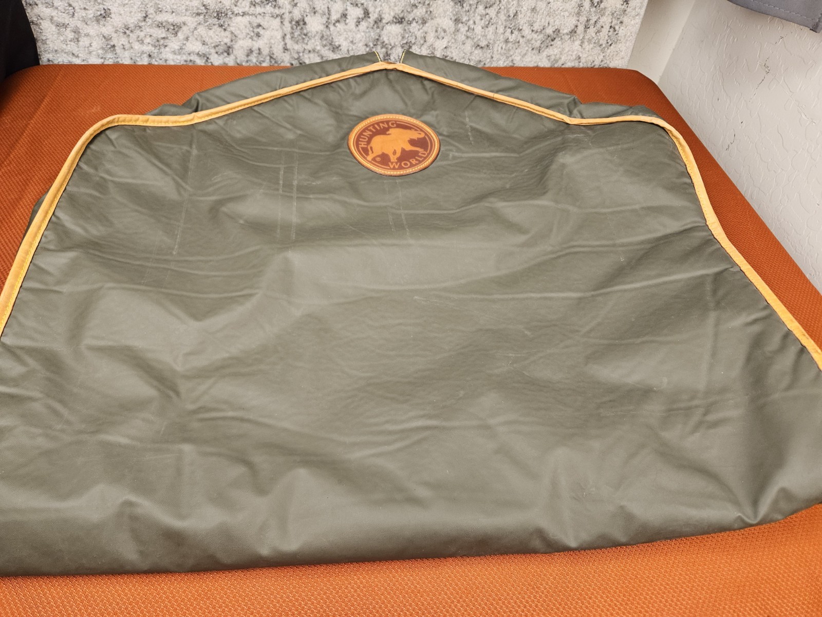 hunting world nylon Garment bag