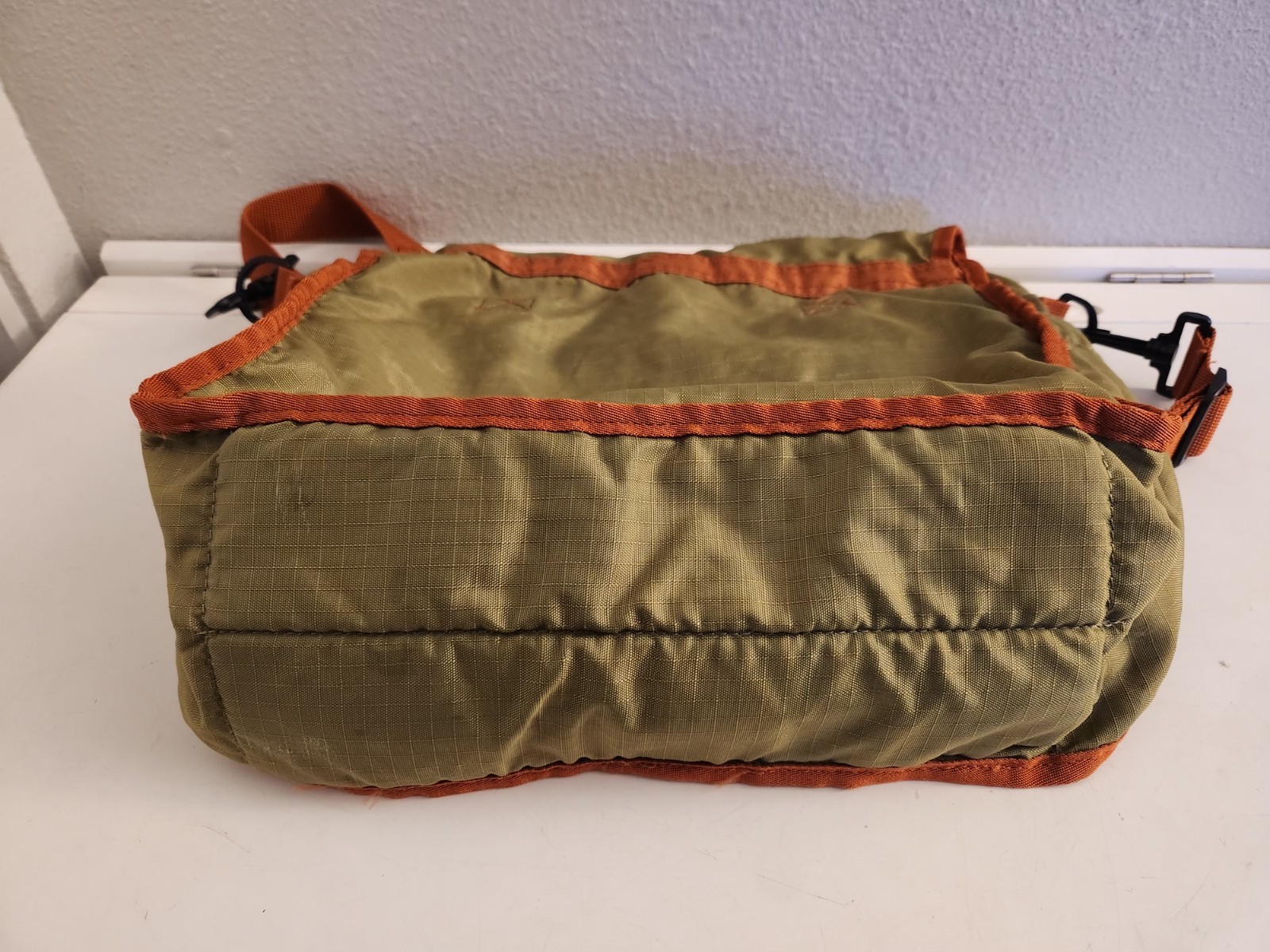Vintage Y2K Volcom Reversible 2-in-1 Messenger Bag
