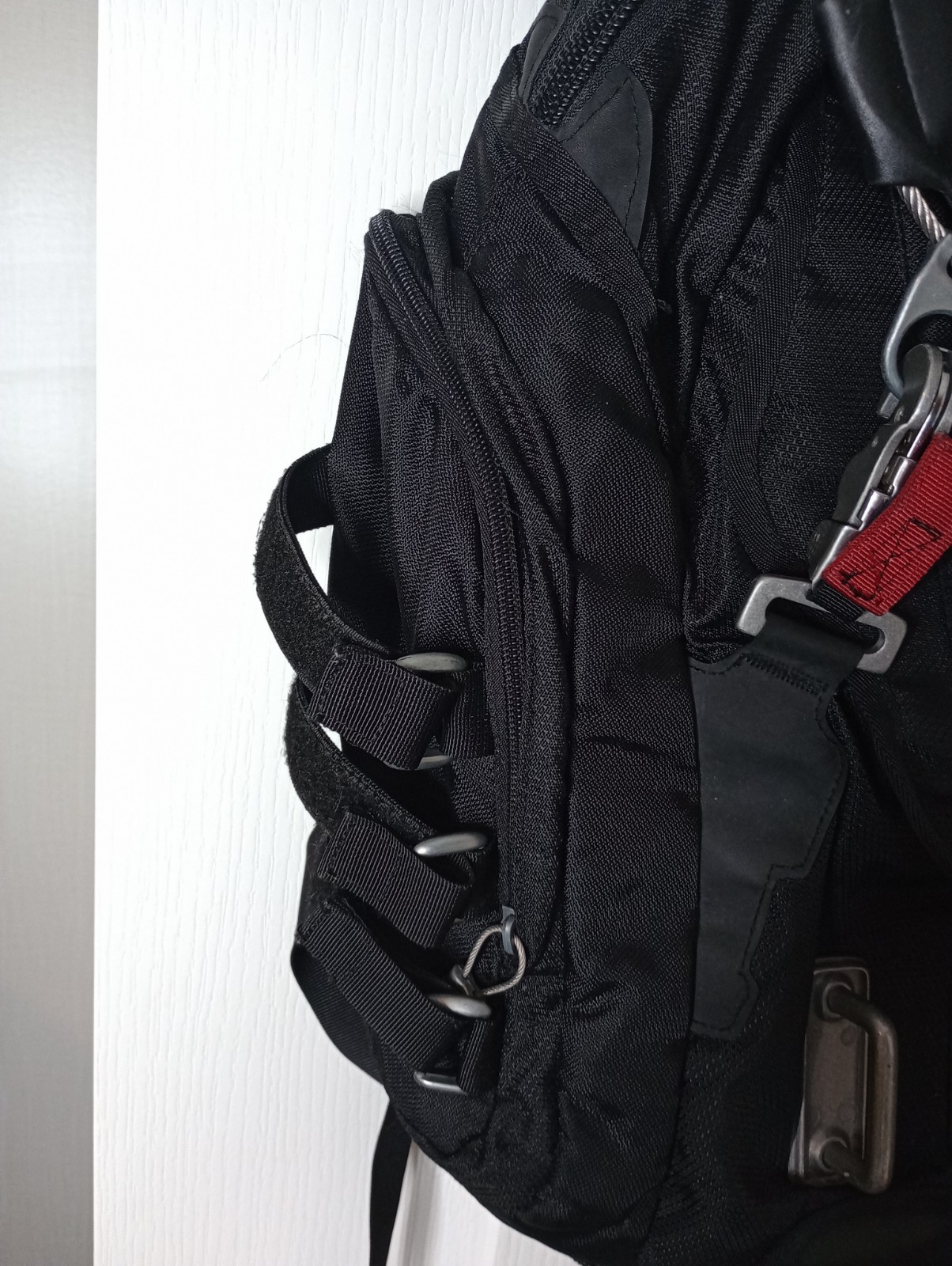 Oakley Kitchen Sink Backpack Stealth Black Tactical Field Gear Pack Bug Out Bag