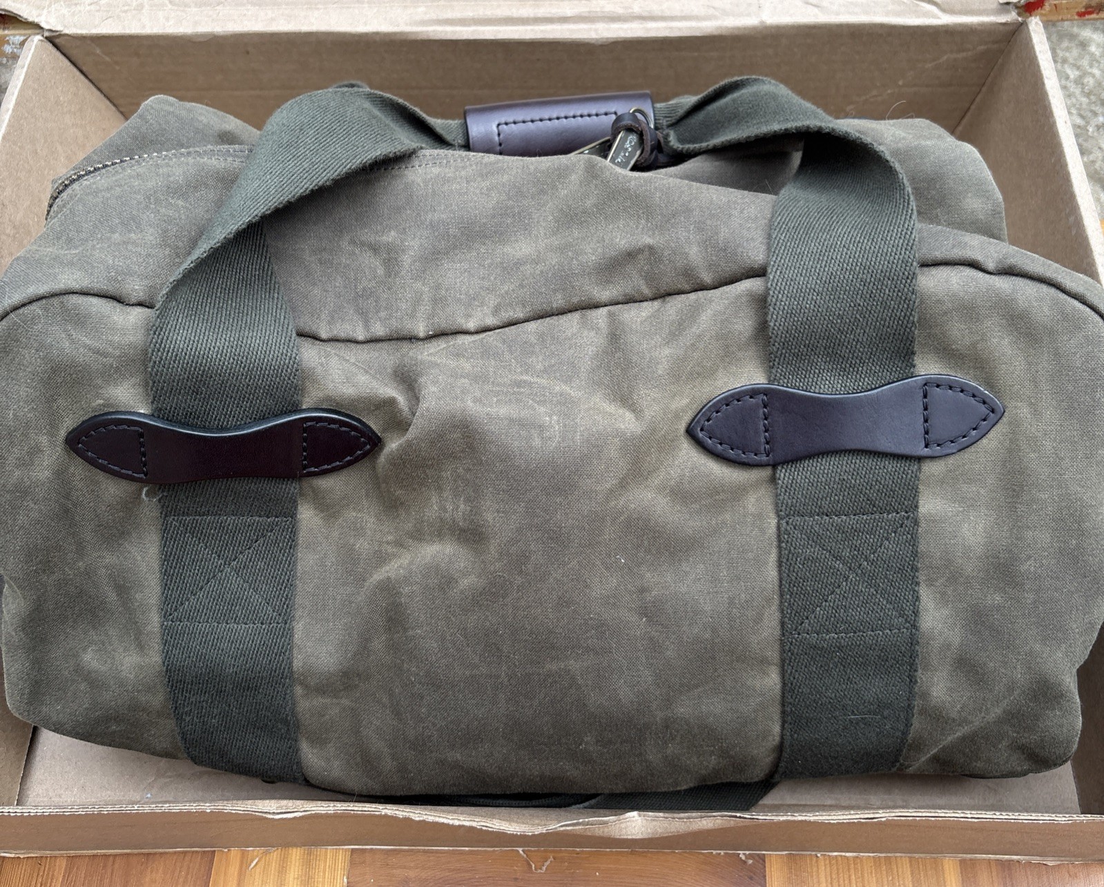 Filson Small Tin Cloth Duffle Bag Otter Green Excellent