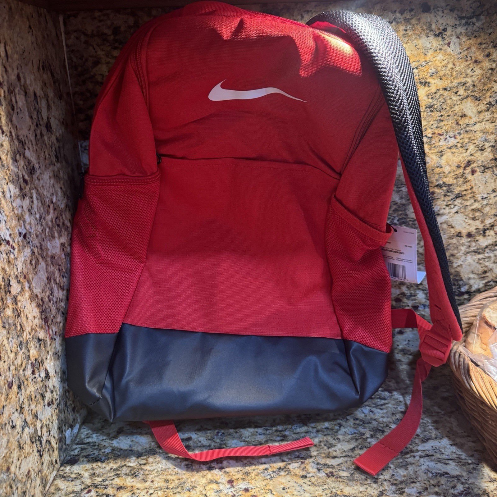NIKE Brasilia 9.5 Medium – 24L/ DH7709-657