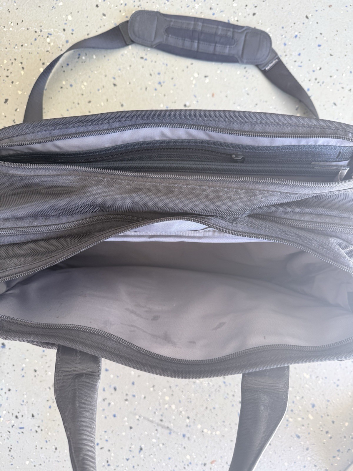 Tumi Luggage Nylon Leather Messenger Shoulder Bag Black