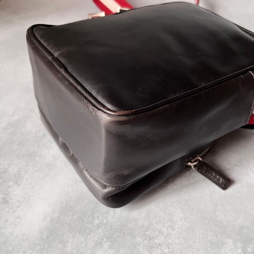 Bally Brown Leather Trainspotting Shoulder Bag Men Zip Vintage Crossbody 16cm