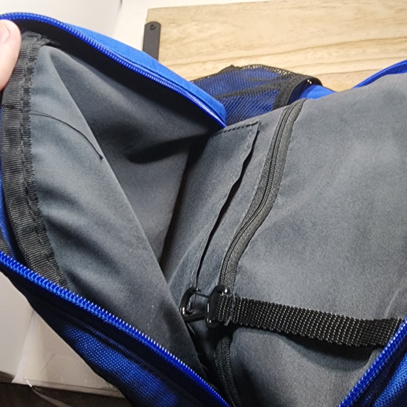 Nike Blue Backpack Multi‑Pocket School Travel Bag Black Straps Durable Unisex