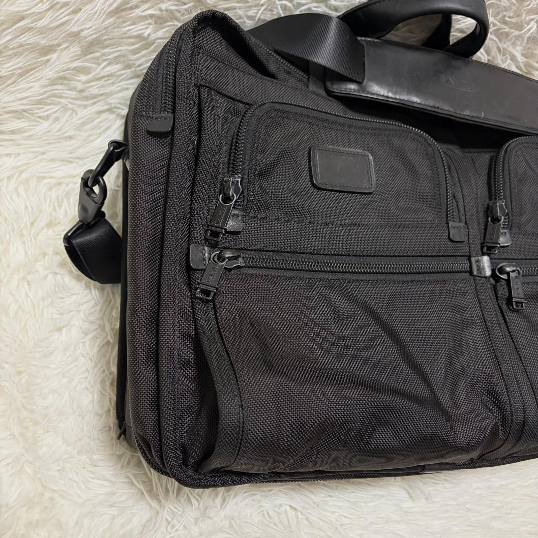 TUMI Large Expandable 26160DH 2 layer 2way