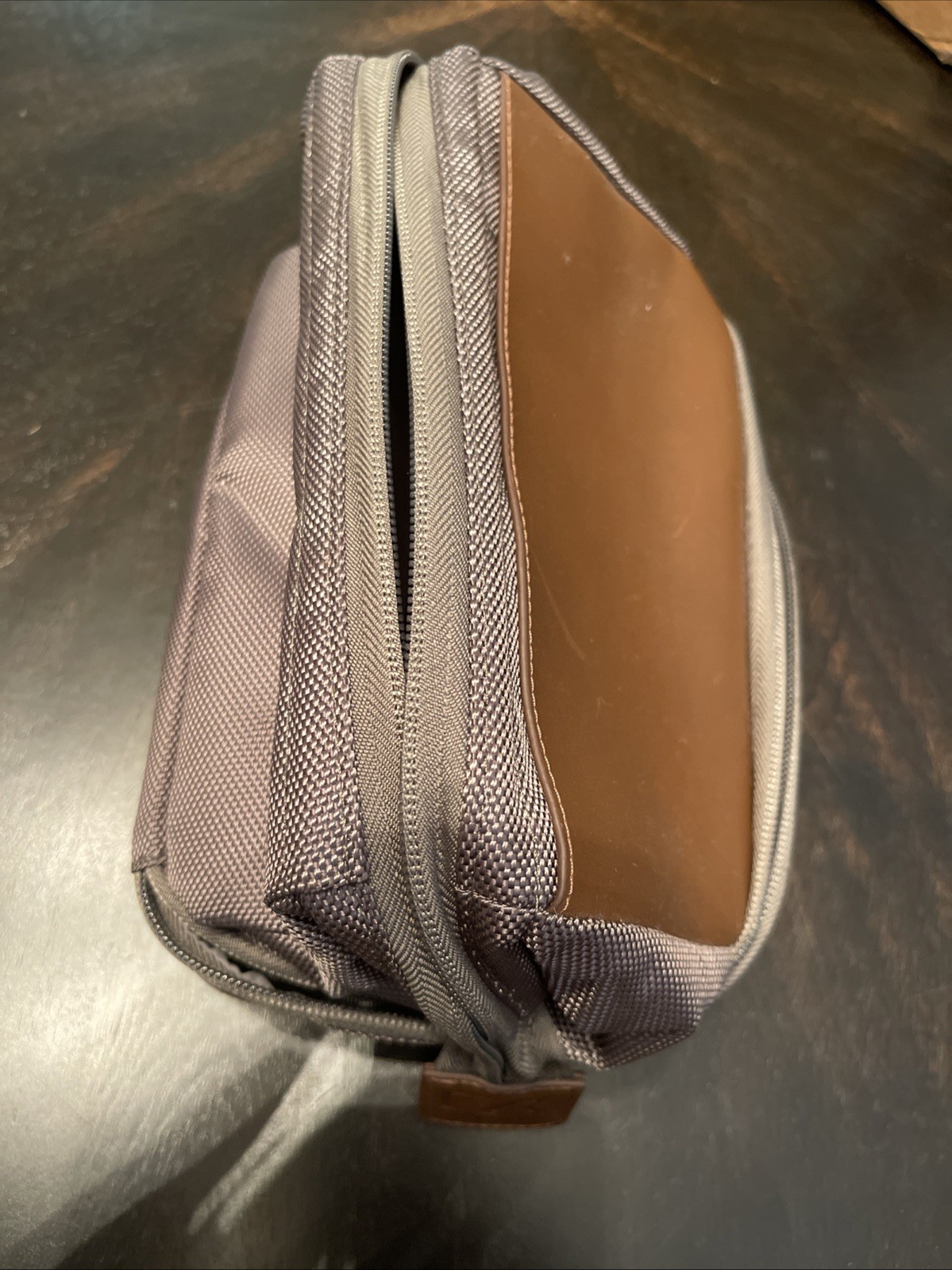 Cutter & Buck Toiletry Bag Men’s Green/Brown Brand New NWOT Free Ship