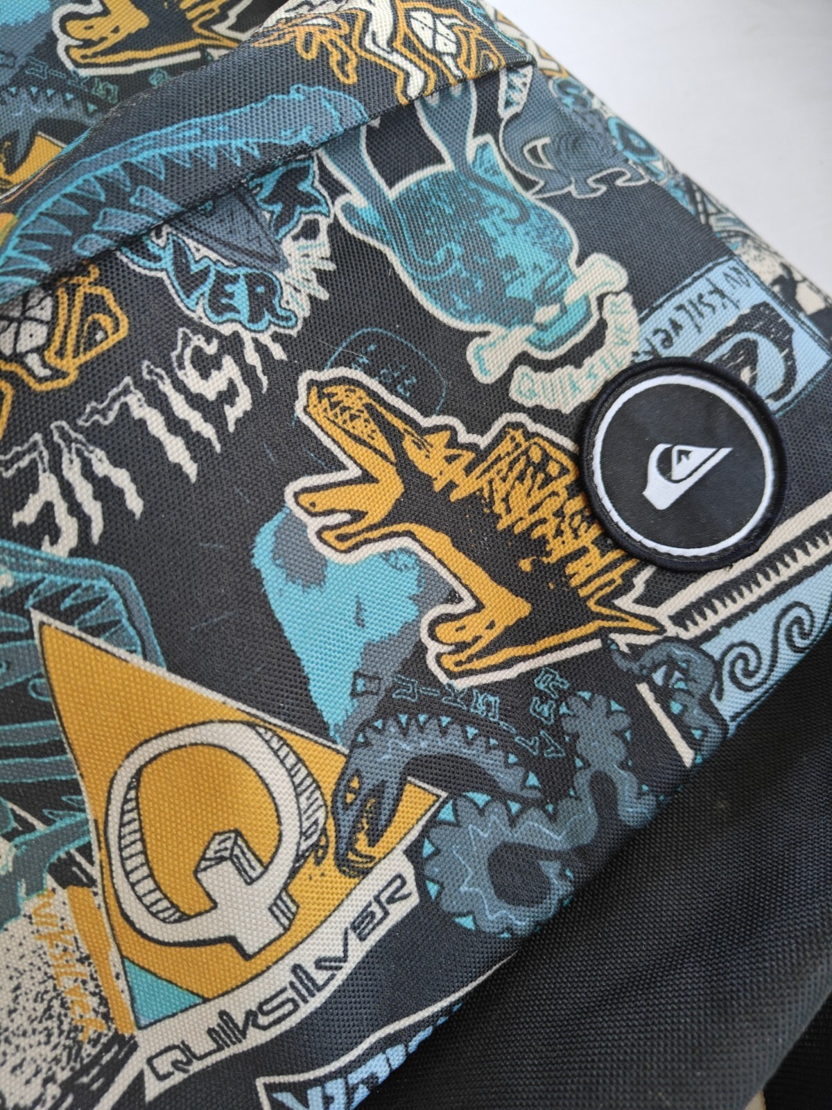 Quicksilver Large Graphic Surf Wave Backpack Multicolored Book School Bag
