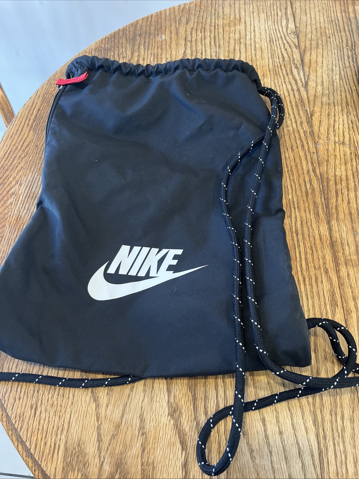 Nike Backpack Black 18″ Drawstring RN#56323 Zip Pocket Logo zipper pocket