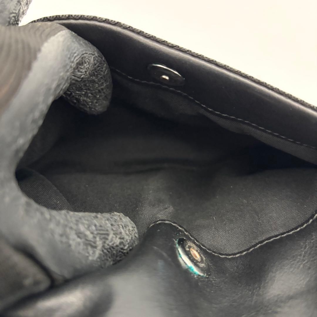 Authentic BALLY Black Leather Clutch Bag 16cm x 26cm x 4.5cm Second Hand