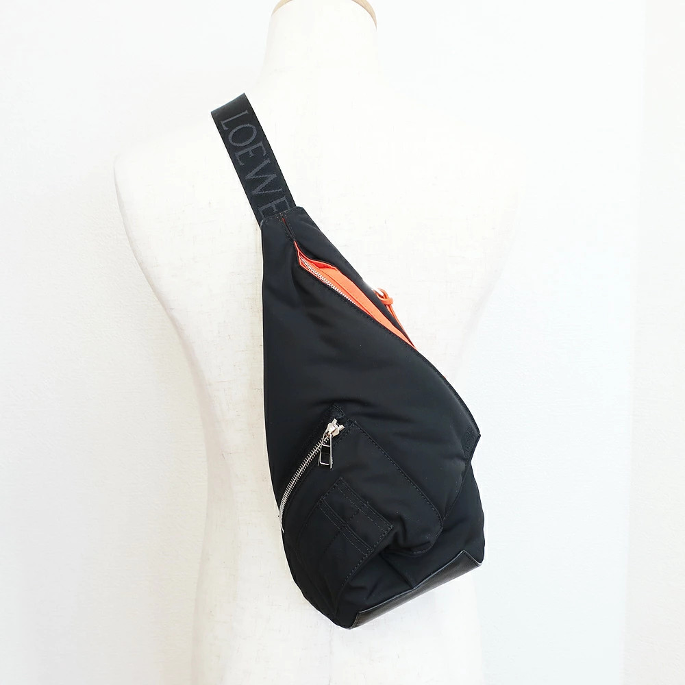 LOEWE ANTON SLING PUFFER Shoulder Bag Black SV Crossbody