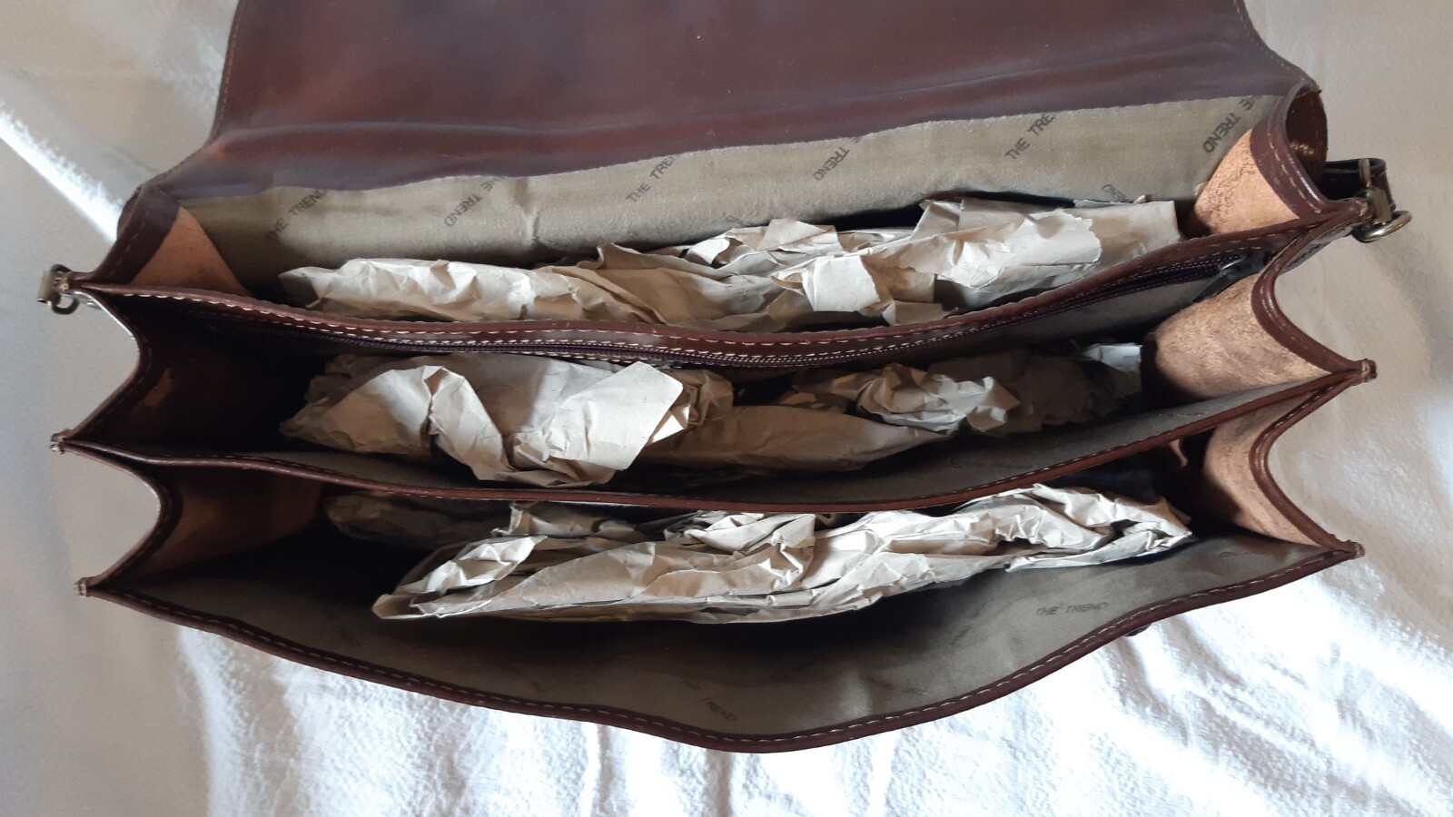 leather document bag. Vintage, brand The Trend made in Italy. 44×32 cm