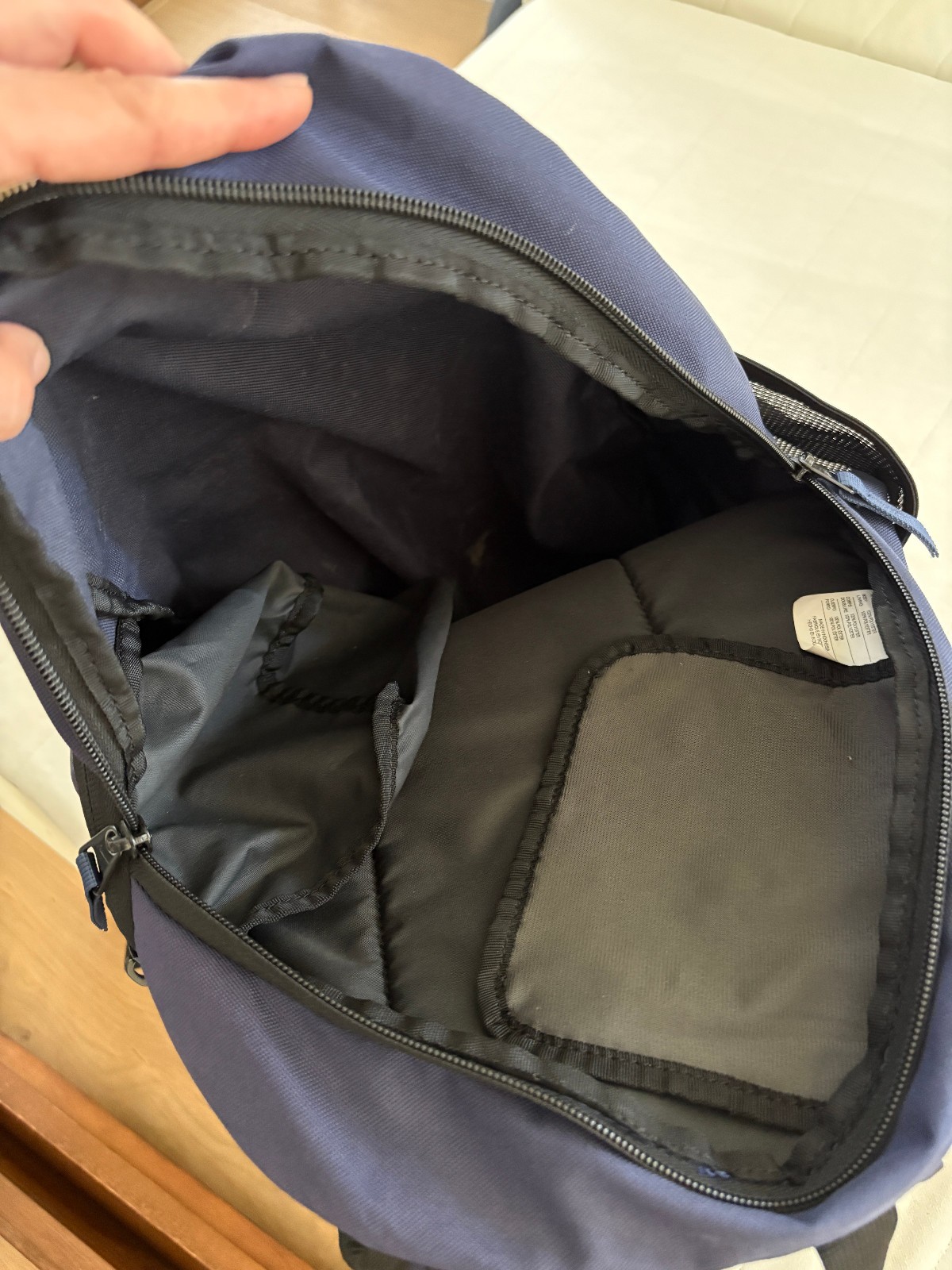 Nike Academy Team Backpack (30L). Soccer backpack, navy blue, used