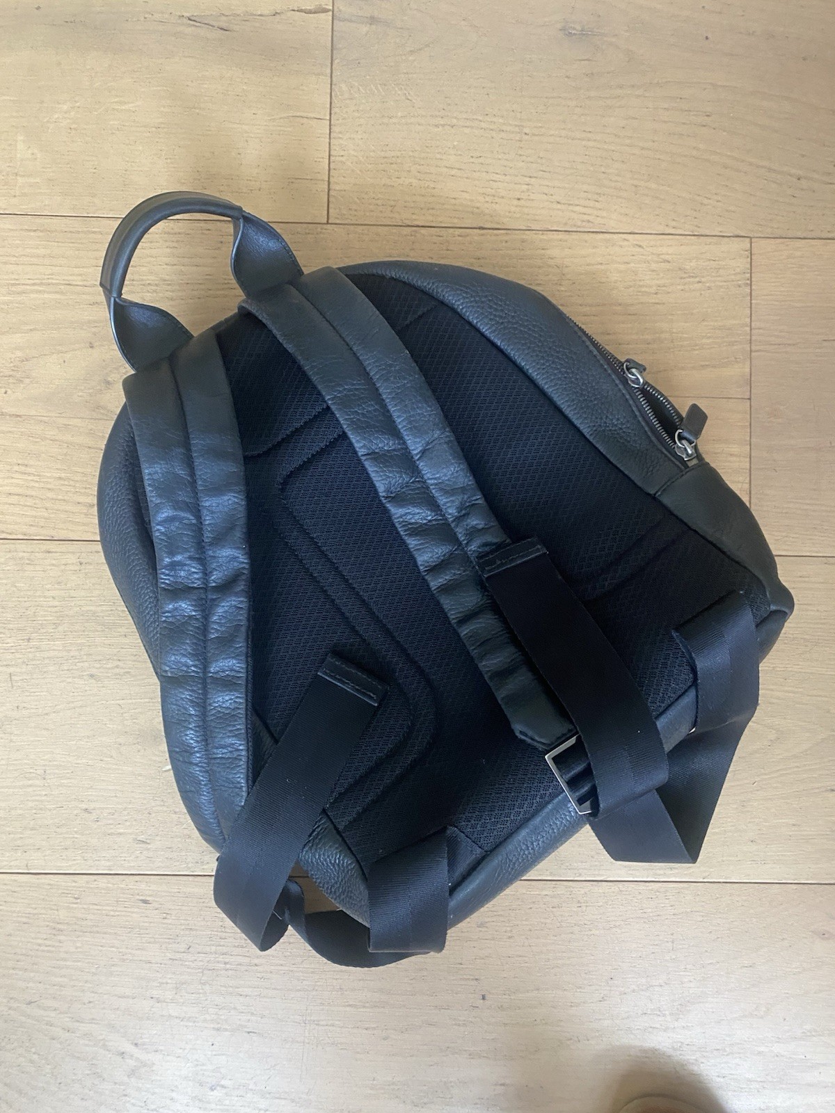 Oroton Black Unisex Leather Backpack Multiple Pockets /zipped W34cm H36cm D10cm
