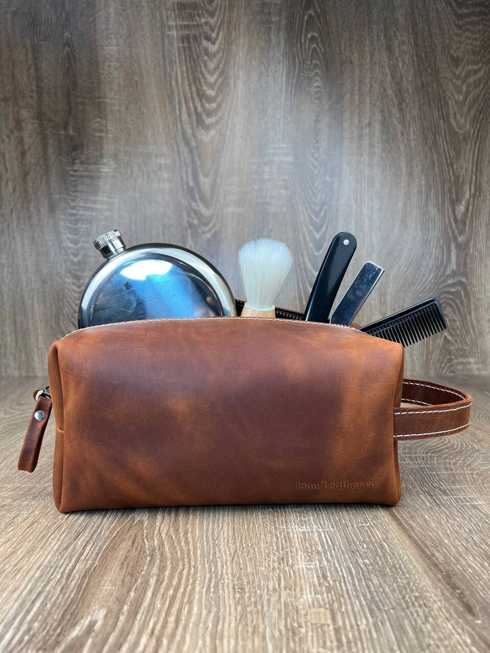 Personalized Genuine Leather Toiletry Bag For Men Dopp Kits For Him Wash Bag