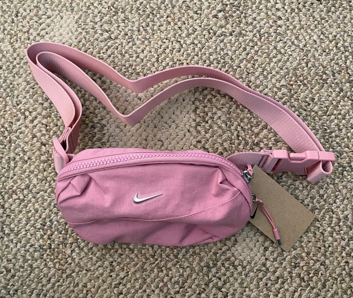 Nike Crossbody Waist Bag Fanny Pack Hip Pac Shoulder Aura HM6120-699 Adult
