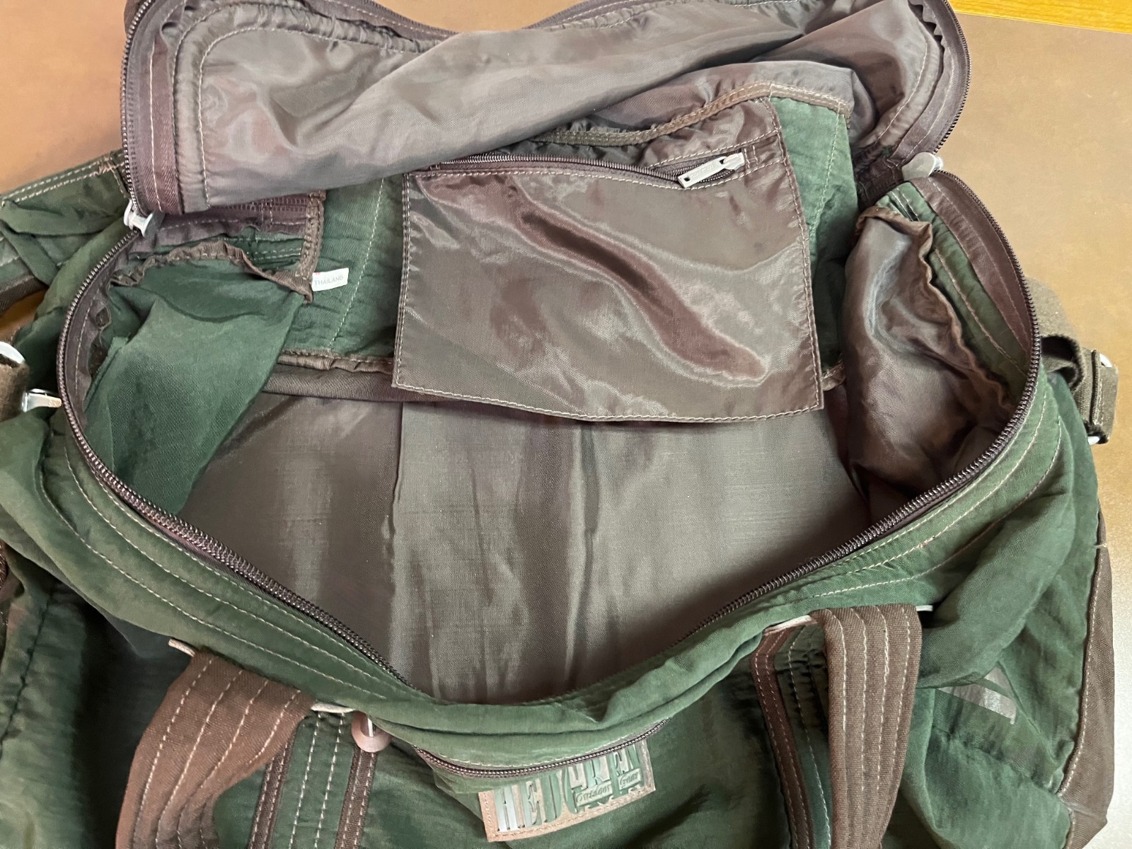 HEDGREN Urban GEAR Green/Brown Gym Travel Duffle Bag