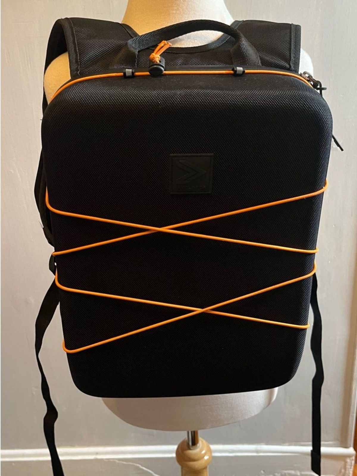 IAMRUNBOX Waterproof Anti Theft Laptop Backpack Ergonomic Modular Design Unisex