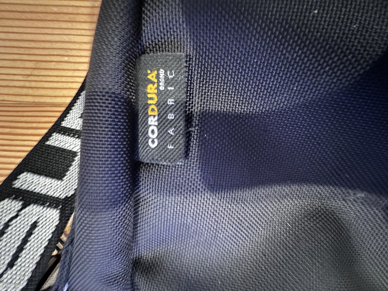 Supreme SS18 Shoulder Bag – Black