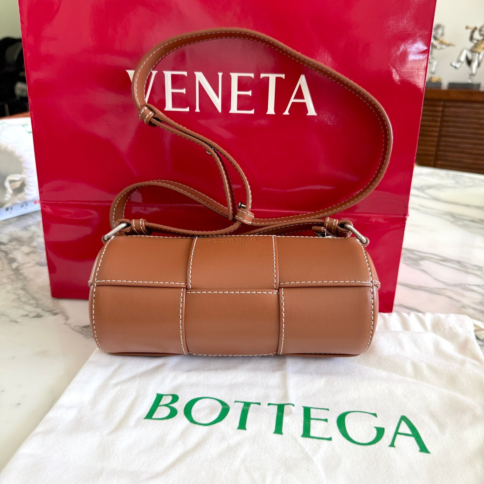 Bottega Veneta 741561 Urban Leather Stitch Brown Barrel Bag Wood Crossbody