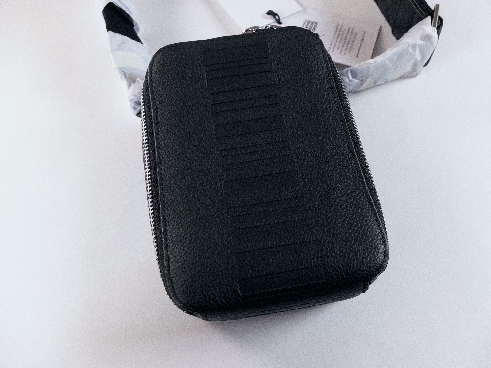 (NO CUSTOMS TAX) PAUL SMITH black mini leather flight bag crossbody authentic