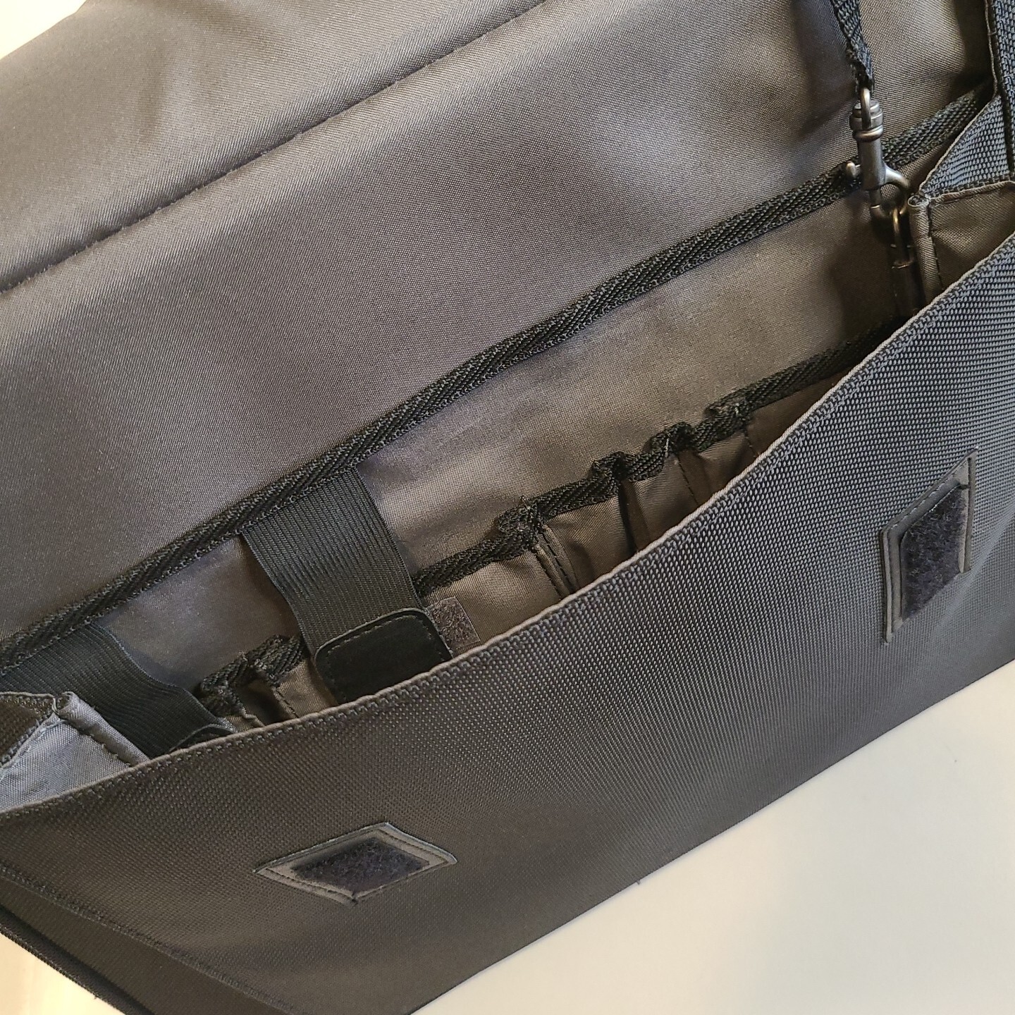 Samsonite Classic Laptop Brief Bag Carrying Case for 17″ Lap Top OBO