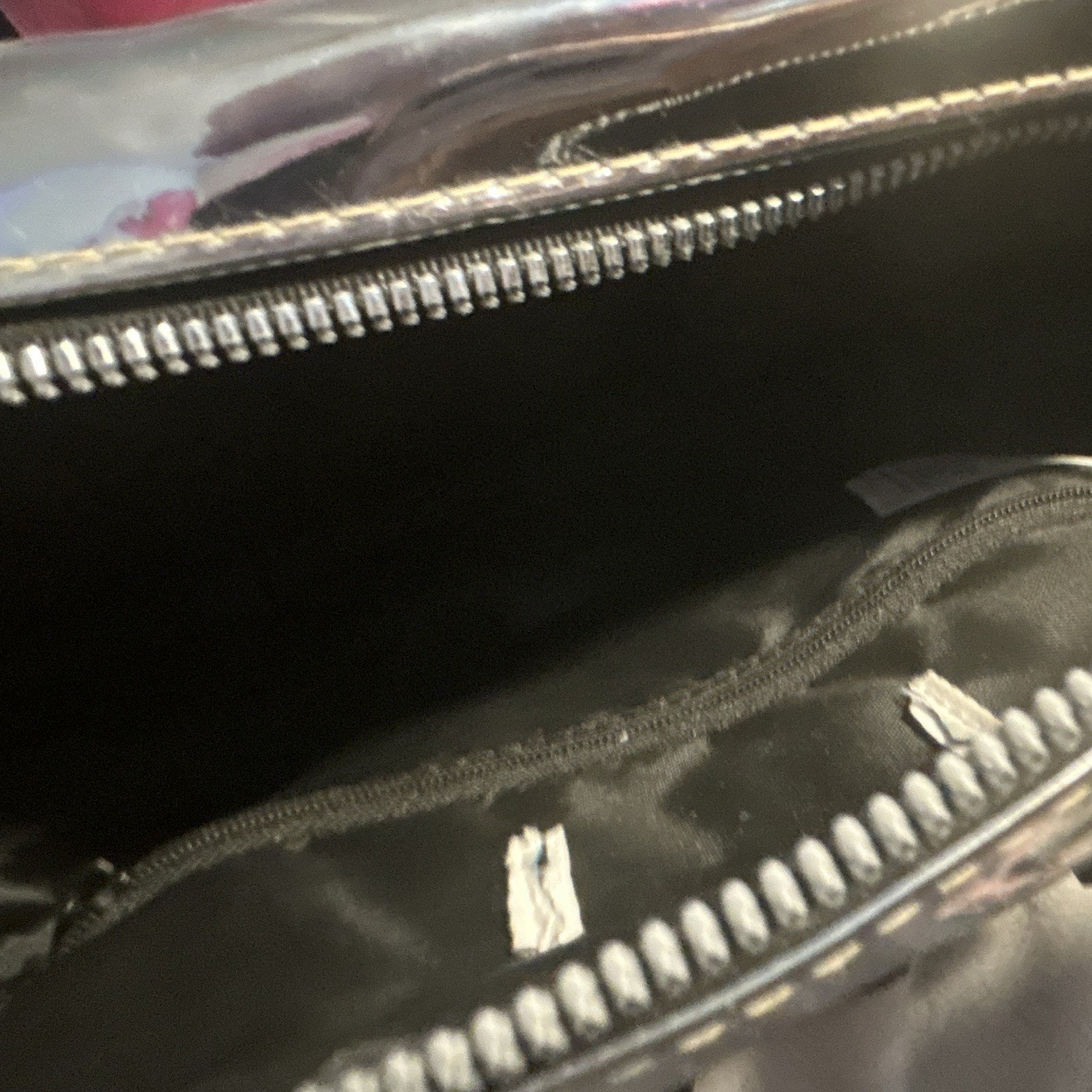 adidas Silver Metallic Crossbody Bag Zip Closure Adjustable Strap Men’s