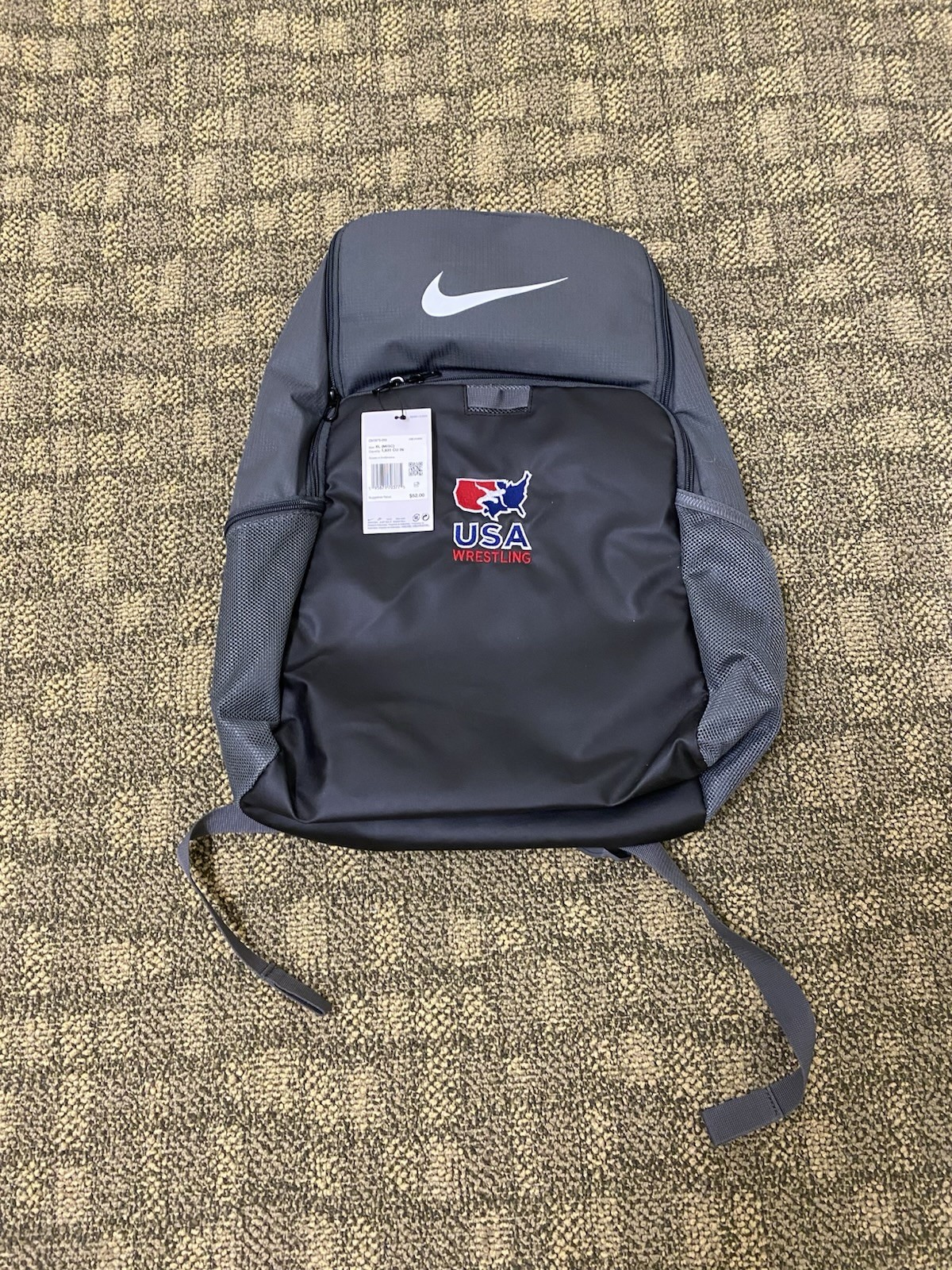 Official Nike USA Wrestling Backpack Gray/Black L Zip Closure – BRAND NEW w Tags