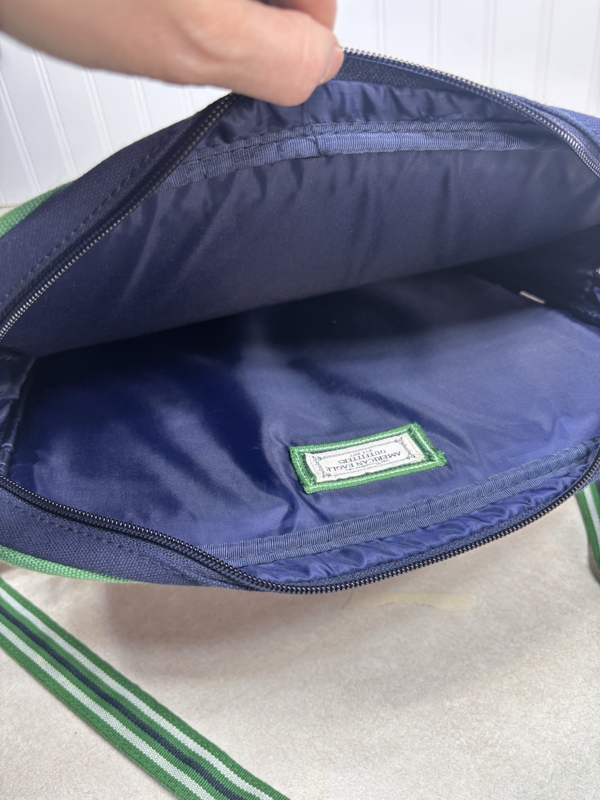American Eagle Preppy Blue And Green Stripe Laptop Bag Crossbody One Compartment