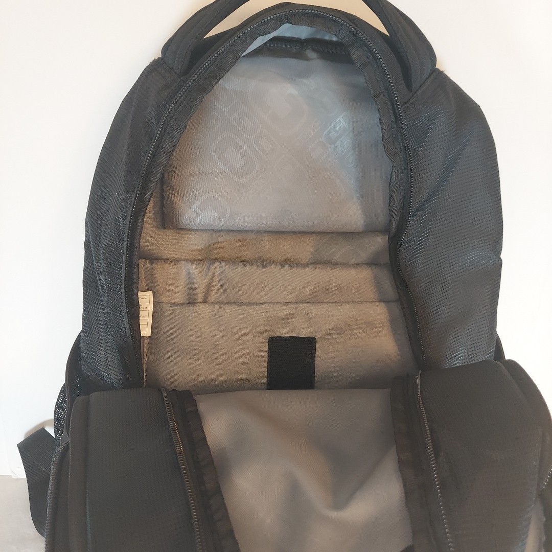 Ogio Logan Padded Backpack Laptop Bag Black With Frito Lay Embroidered Logo READ