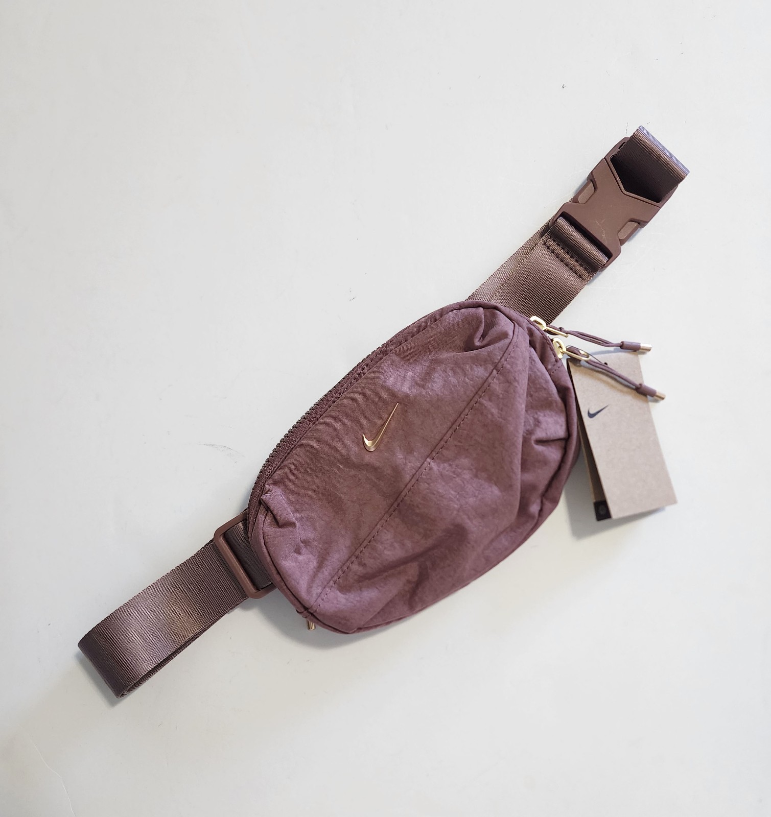 Nike Unisex Aura Crossbody Bag Smokey Mauve 2L – NWT