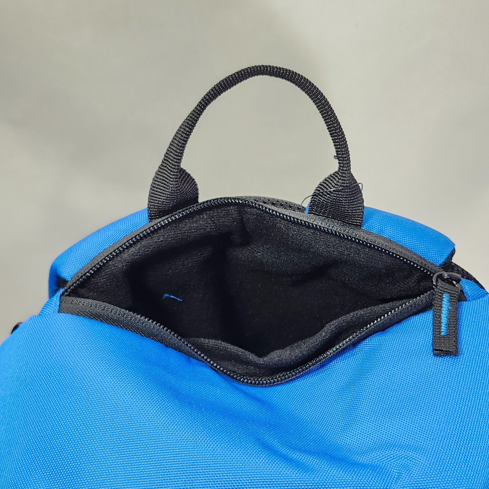 Hurley Backpack Skateboard Surfboard Monkey Blue 15″ Laptop Sleeve Tavel Bag NWT
