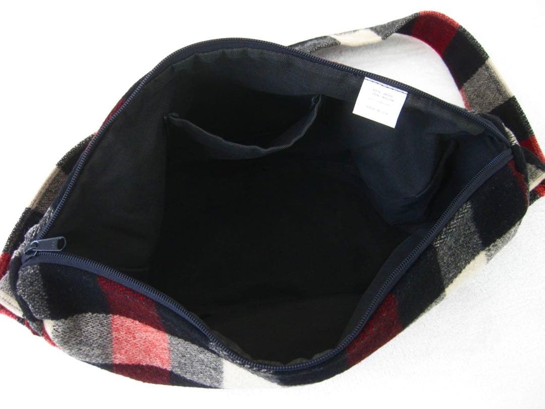 USA Johnson Woolen Mills Shoulder Bag Wool Check Pattern 42x22x18cm