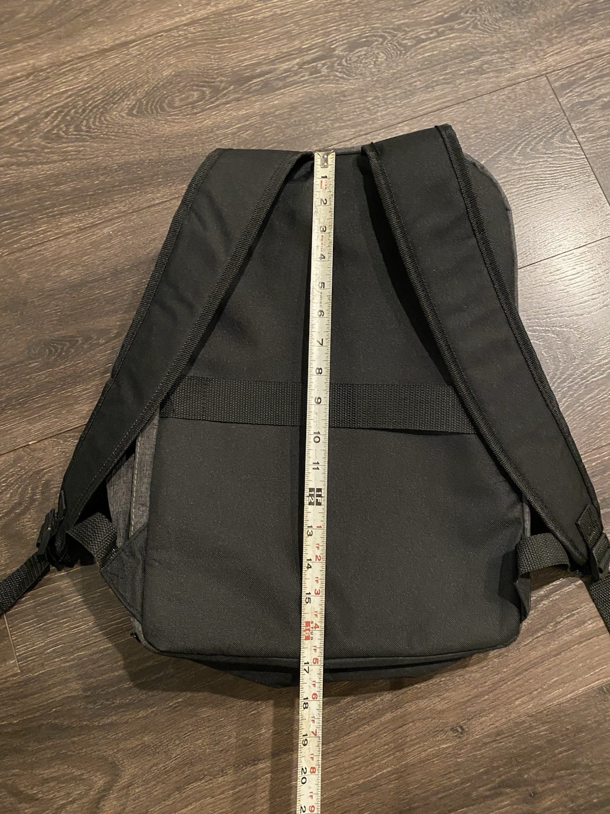 Leed’s Grey/Black Apple Backpack With USB Port/cable