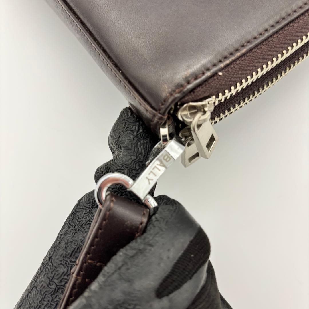 Authentic BALLY Leather Clutch Bag 16cm Brown Men’s Formal Accessory