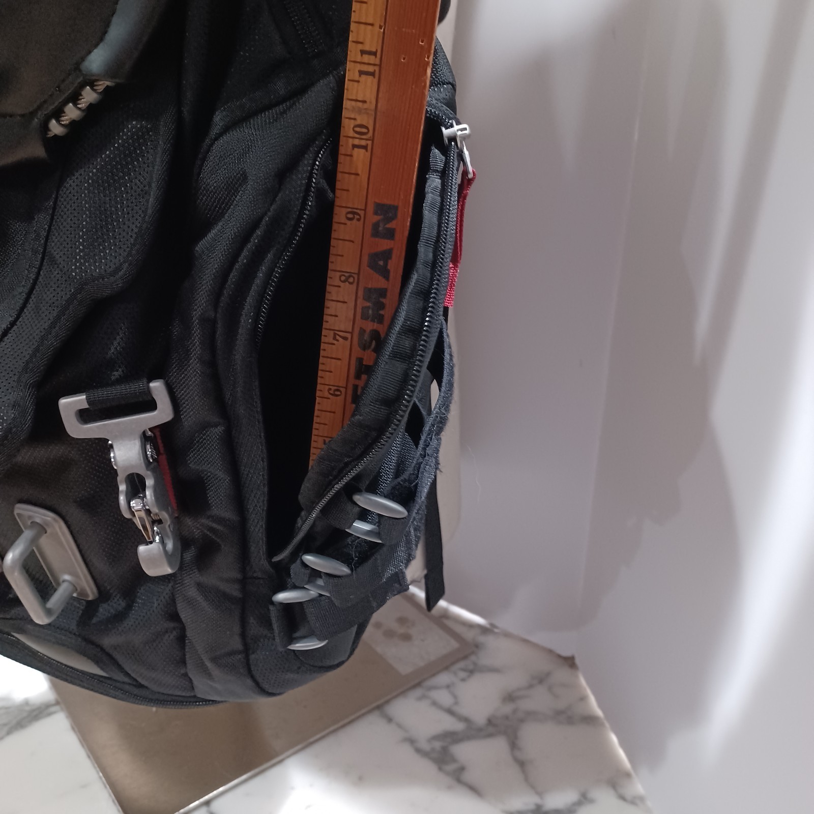 Oakley Kitchen Sink 34L Tactical Backpack