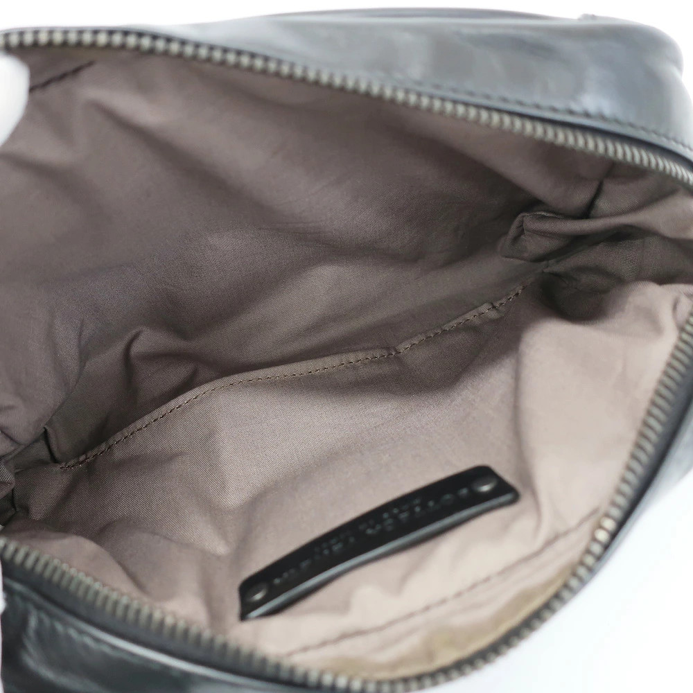 Bottega Veneta Fanny Pack Intrecciato Black Leather B06739595V