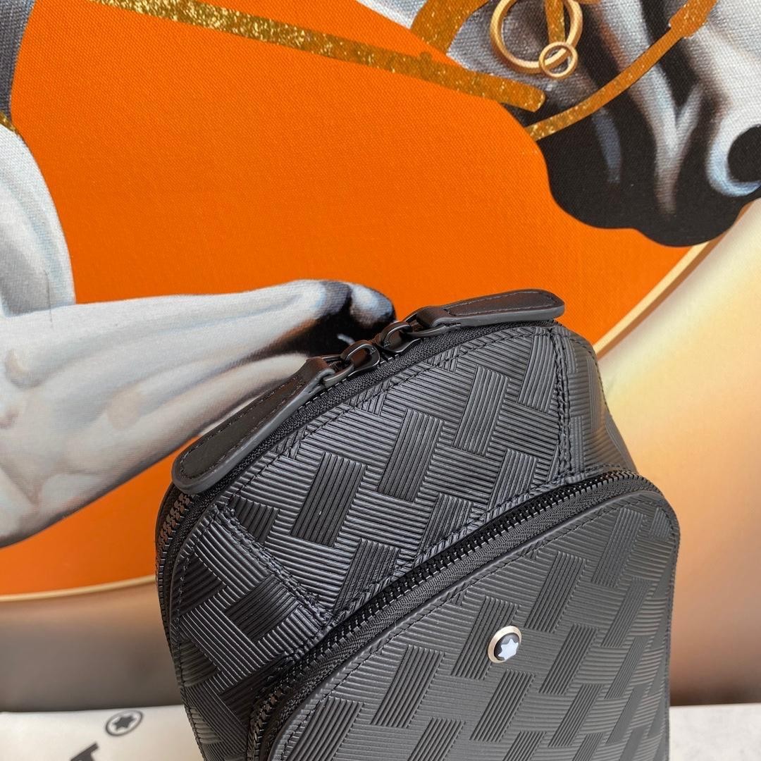 Montblanc Extreme 3.0 sling bag Ident No. MB129971