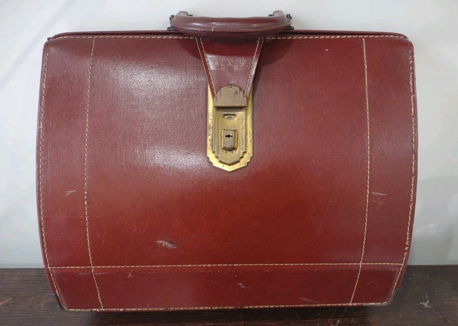 Vintage STEBCO TUFIDE Burgundy Color Briefcase With Crest Lock NO KEY USA