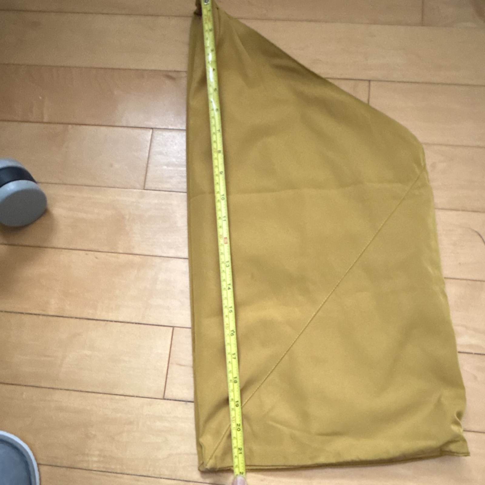 Yellow women’s shopping tote. Button Closure, Large Size, Solid Pattern