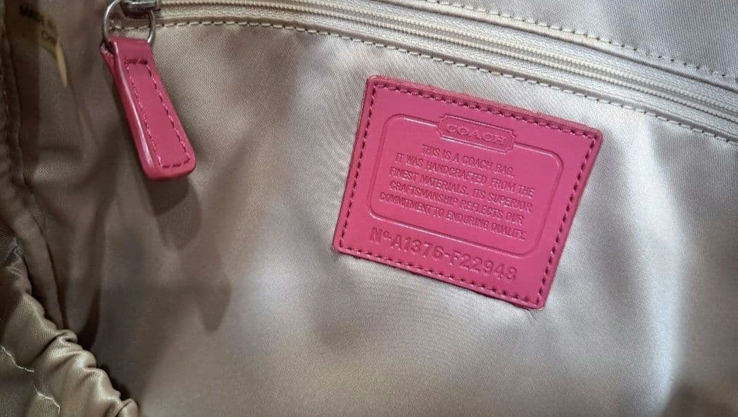 Coach Rucks Heart Bag