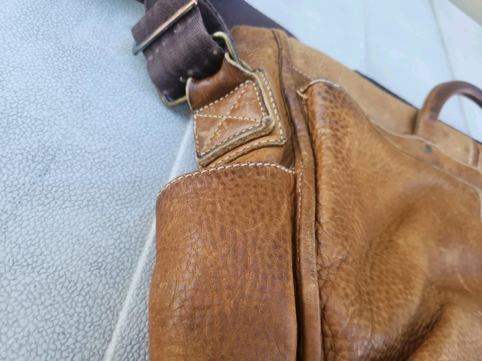 Vtg LL Bean Leather Laptop Messenger Briefcase Tan Bag Expandable Distressed