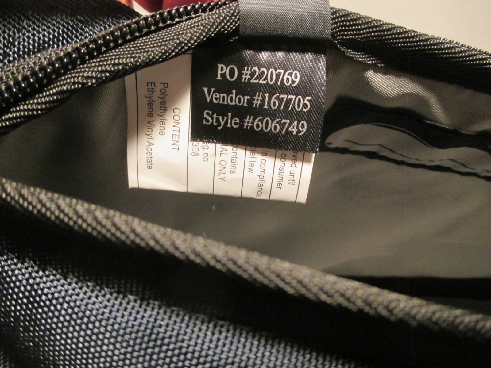 Victorinox Altmont Dual Compartment Mono Sling Bag #606749 Shoulder Strap Pocket