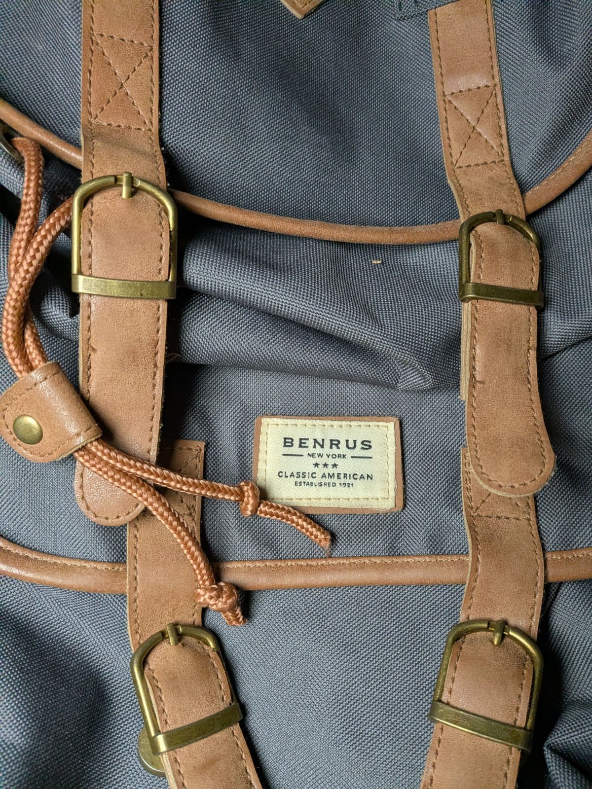 Vintage BENRUS Heritage Scout Drawstring Backpack Grey/Brown Faux Leather Trim