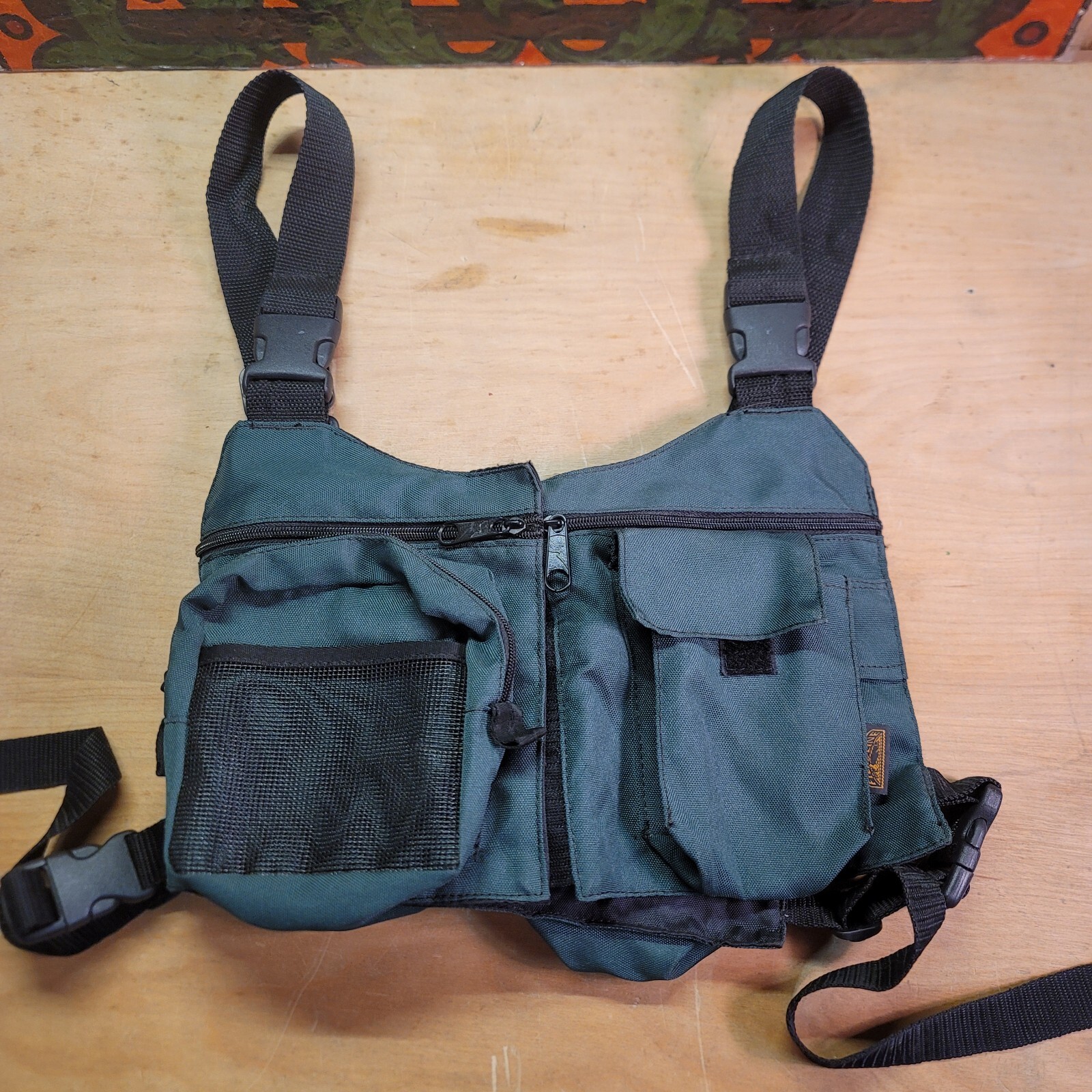 Fieldline Green Nylon Over Shoulder Vest Packs Hunting Fishing Hiking Outdoor