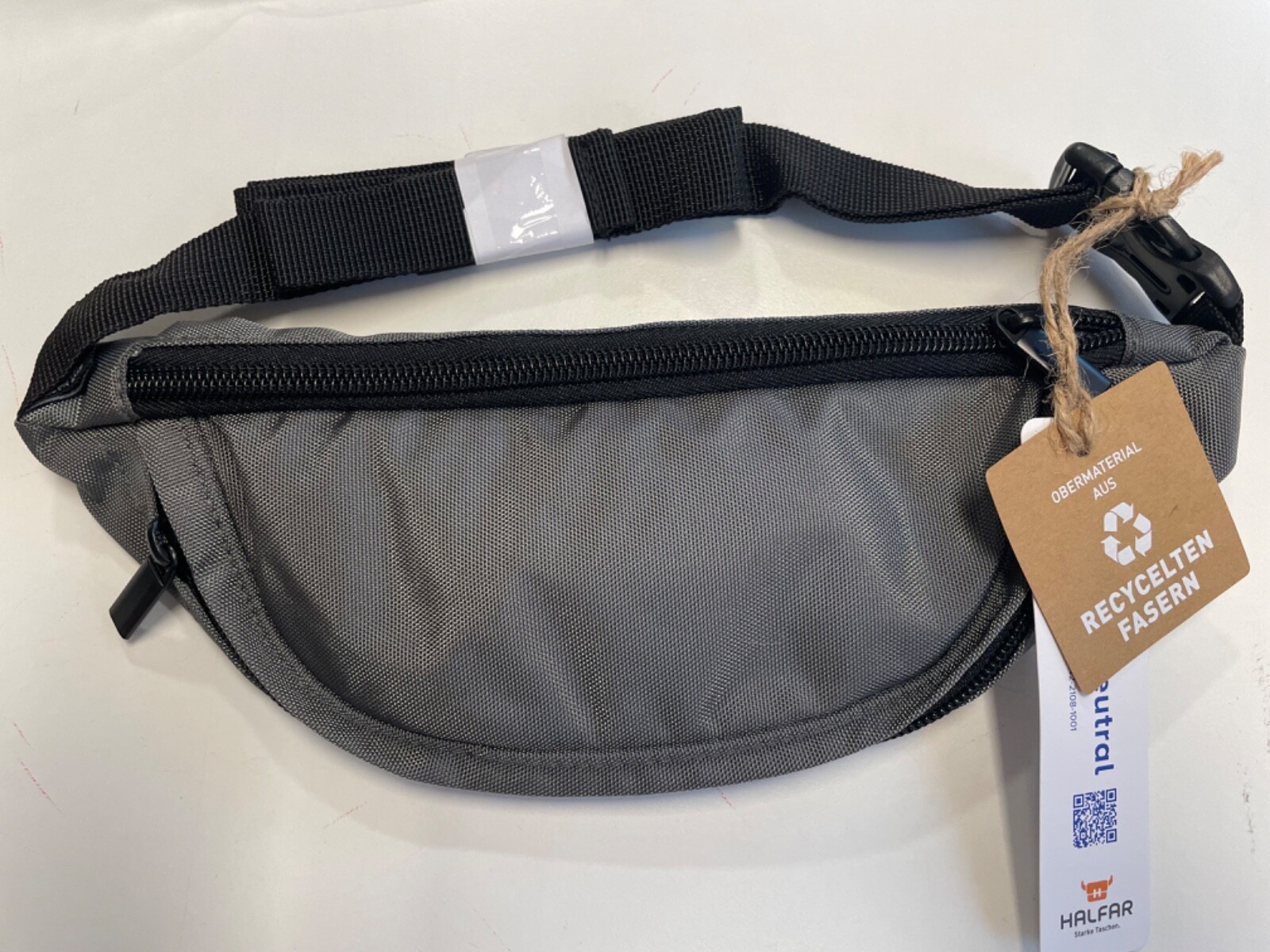 Halfar Belt Bag Grey Crossbag Fanny Pack Moon Bag Made from Recycled Fibres NEW