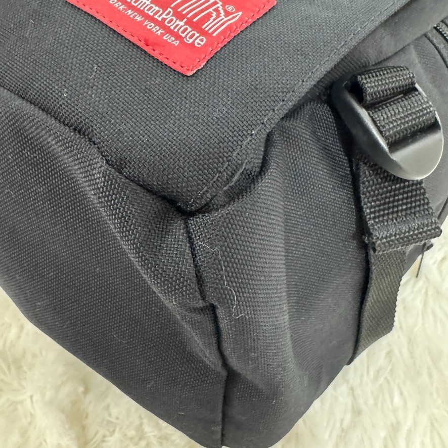 Manhattan Portage Black Roll Top Backpack Cordura Nylon Messenger Bag Rucksack
